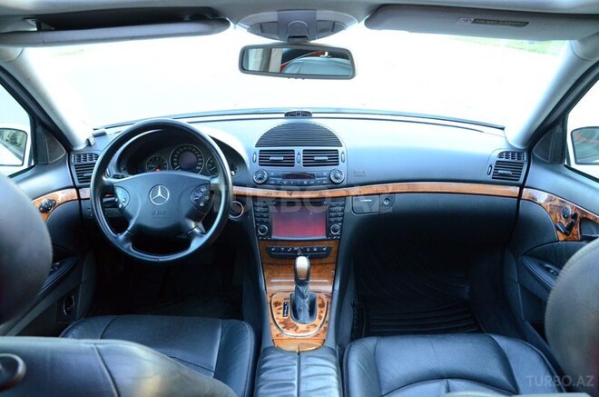 Mercedes E 240 2002, 248,912 km - 2.6 l - Bakı