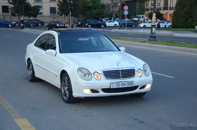Mercedes E 240 2002, 248,912 km - 2.6 l - Bakı