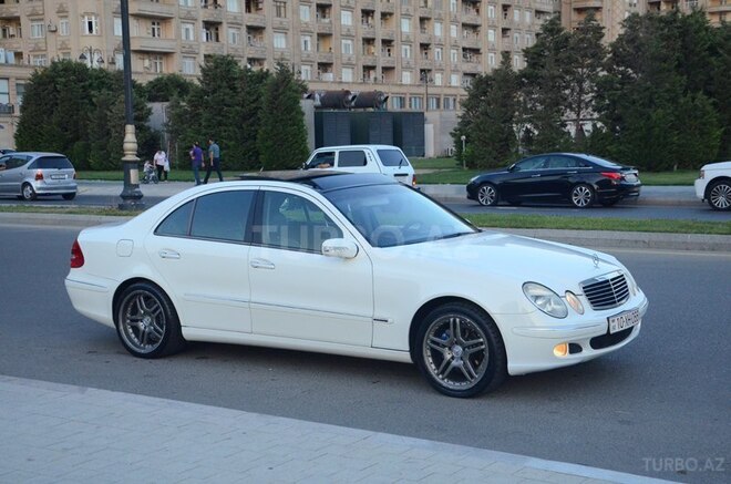 Mercedes E 240 2002, 248,912 km - 2.6 l - Bakı