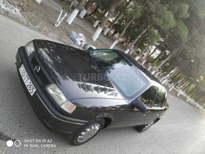 Opel Vectra 1990, 656,888 km - 2.0 l - Sumqayıt