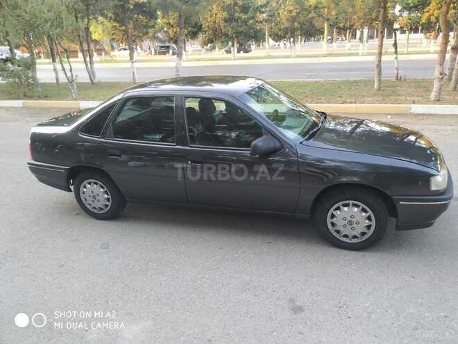 Opel Vectra 1990, 656,888 km - 2.0 l - Sumqayıt