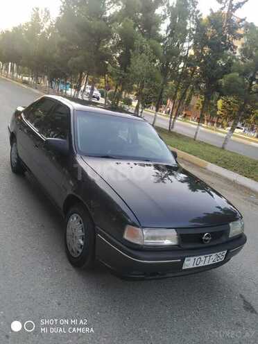 Opel Vectra 1990, 656,888 km - 2.0 l - Sumqayıt