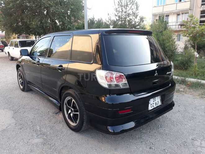 Mitsubishi Airtrek 2002, 266,000 km - 2.4 l - Yevlax