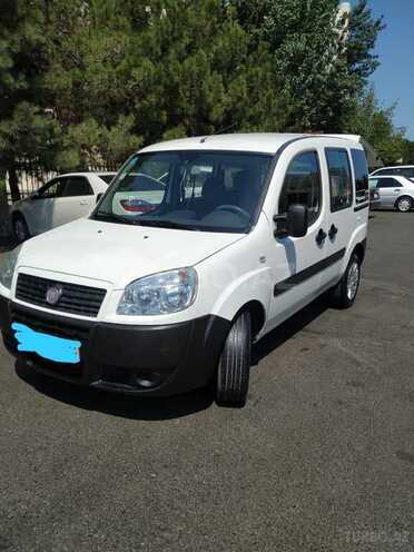 Fiat Doblo 2010, 142,000 km - 1.4 l - Bakı