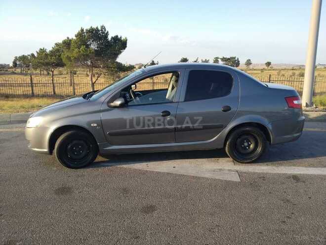 Iran Khodro Runna 2014, 180,000 km - 1.6 л - Bakı