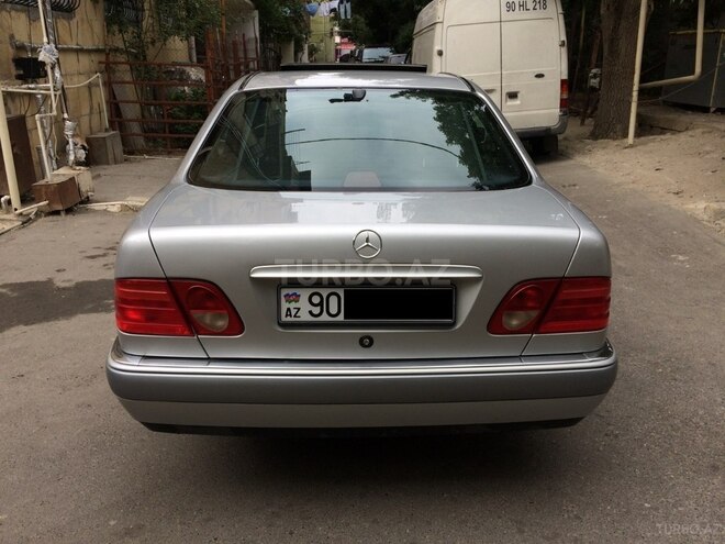 Mercedes E 230 1997, 234,000 km - 2.3 l - Bakı