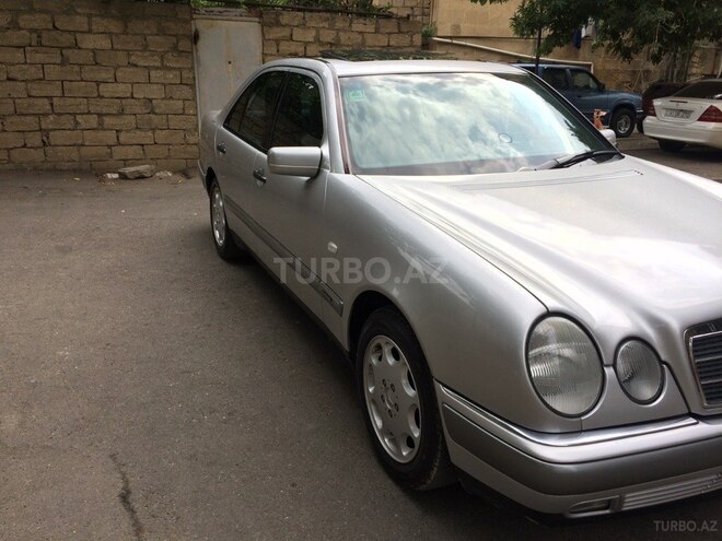 Mercedes E 230 1997, 234,000 km - 2.3 l - Bakı