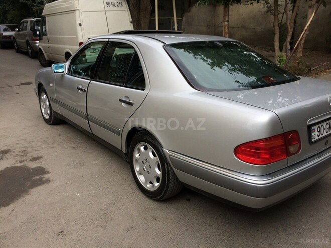 Mercedes E 230 1997, 234,000 km - 2.3 l - Bakı