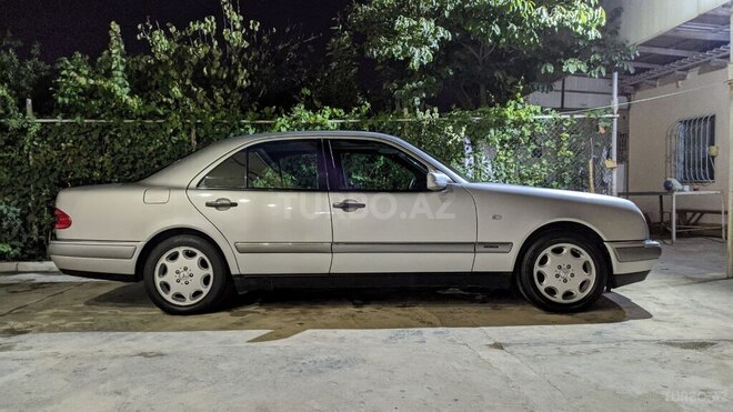 Mercedes E 230 1997, 234,000 km - 2.3 l - Bakı