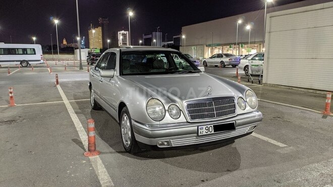 Mercedes E 230 1997, 234,000 km - 2.3 l - Bakı