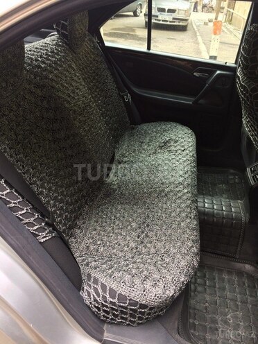 Mercedes E 230 1997, 234,000 km - 2.3 l - Bakı