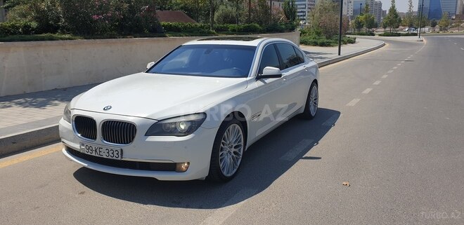 BMW 740 2009, 103,000 km - 3.0 л - Bakı