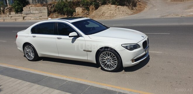 BMW 740 2009, 103,000 km - 3.0 л - Bakı