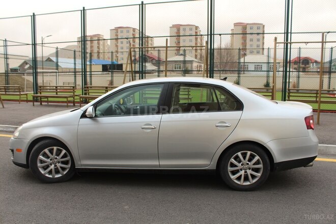 Volkswagen Jetta 2010, 170,000 km - 2.0 л - Bakı