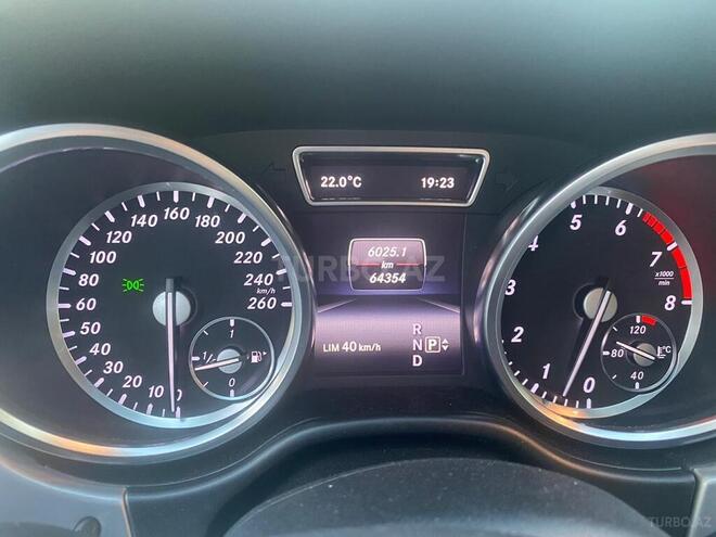 Mercedes  2015, 64,000 km - 3.0 л - Bakı