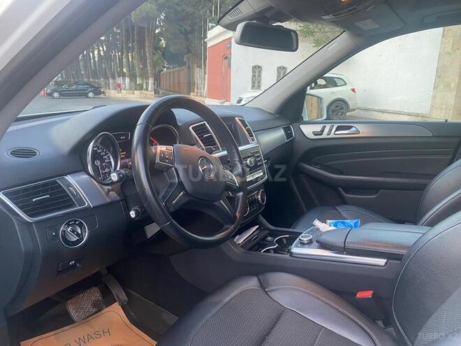Mercedes  2015, 64,000 km - 3.0 л - Bakı