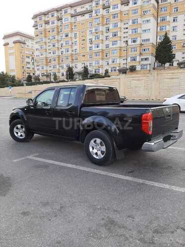 Nissan Navara 2011, 180,000 km - 2.5 l - Bakı