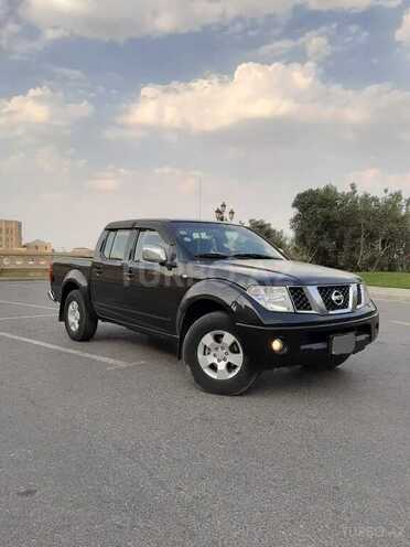 Nissan Navara 2011, 180,000 km - 2.5 l - Bakı