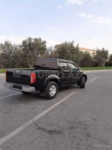 Nissan Navara 2011, 180,000 km - 2.5 l - Bakı