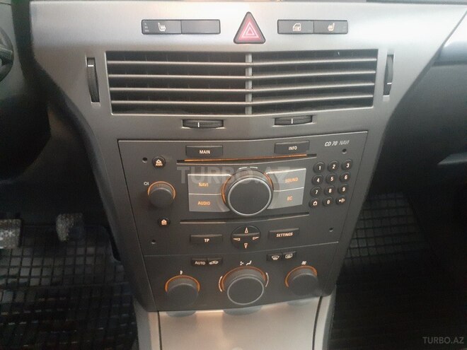 Opel Astra 2006, 201,000 km - 1.4 l - Bakı