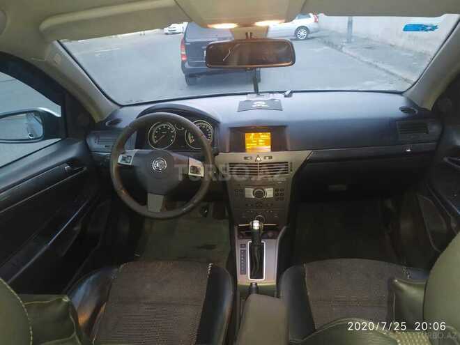 Opel Astra 2004, 21,000 km - 1.8 l - Bakı