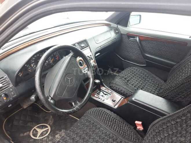 Mercedes C 200 1995, 290,000 km - 2.0 л - Bakı