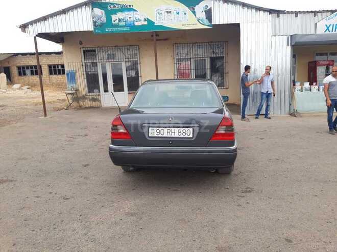 Mercedes C 200 1995, 290,000 km - 2.0 л - Bakı