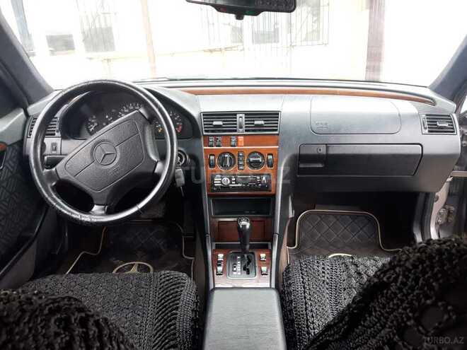 Mercedes C 200 1995, 290,000 km - 2.0 л - Bakı