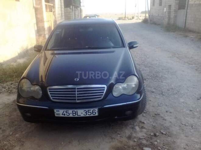 Mercedes C 220 2000, 200,000 km - 2.2 l - Gəncə