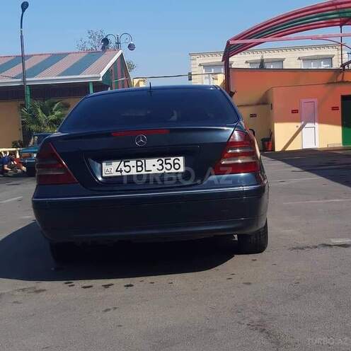 Mercedes C 220 2000, 200,000 km - 2.2 l - Gəncə