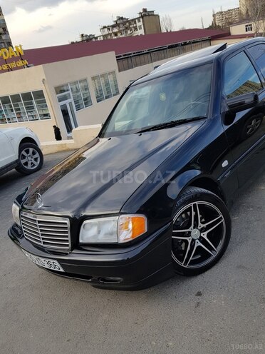 Mercedes C 240 1998, 325,000 km - 2.4 l - Bakı