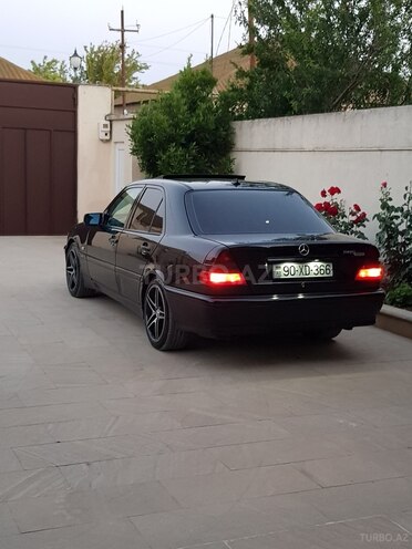 Mercedes C 240 1998, 325,000 km - 2.4 l - Bakı