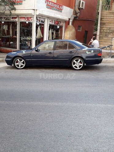 Mercedes E 200 1996, 250,000 km - 2.0 l - Bakı