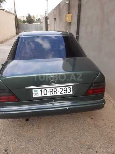 Mercedes E 280 1990, 400,000 km - 2.8 l - Bakı