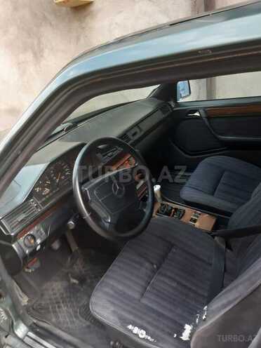Mercedes E 280 1990, 400,000 km - 2.8 l - Bakı