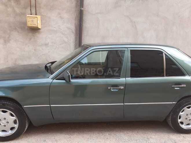 Mercedes E 280 1990, 400,000 km - 2.8 l - Bakı