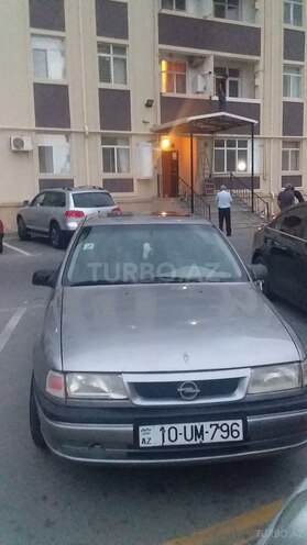 Opel Vectra 1993, 230,000 km - 2.0 l - Sumqayıt