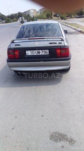 Opel Vectra 1993, 230,000 km - 2.0 l - Sumqayıt