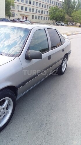 Opel Vectra 1993, 230,000 km - 2.0 l - Sumqayıt