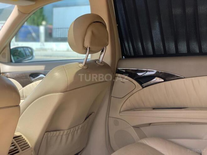 Mercedes E 240 2004, 295,000 km - 2.6 l - Bakı