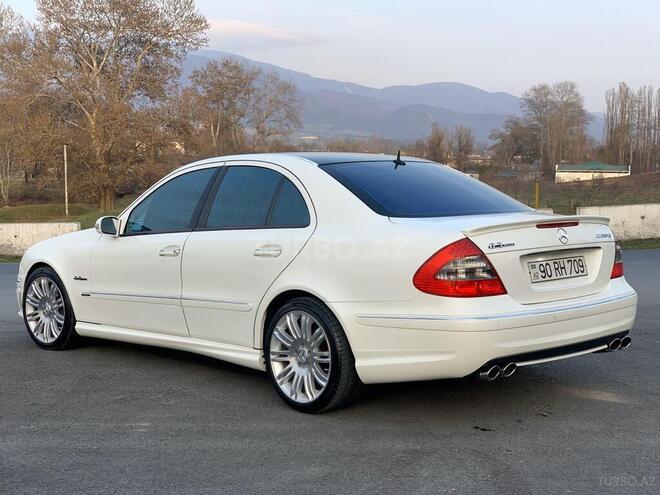 Mercedes E 240 2004, 295,000 km - 2.6 l - Bakı