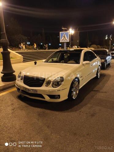 Mercedes E 240 2004, 295,000 km - 2.6 l - Bakı