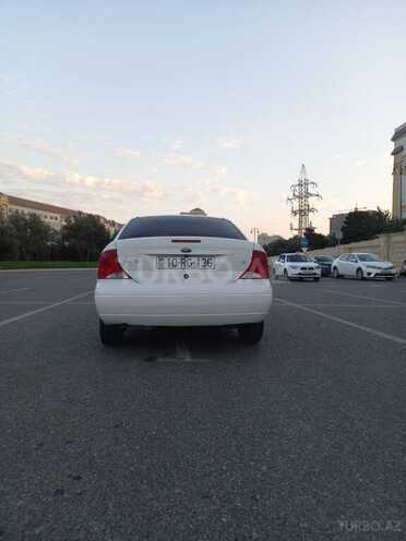 Ford Focus 2000, 199,000 km - 2.0 l - Bakı