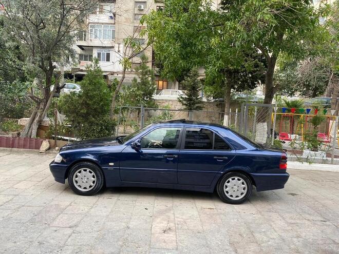 Mercedes C 180 1998, 245,000 km - 1.8 л - Bakı