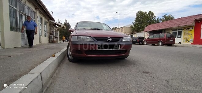 Opel Vectra 1996, 275,869 km - 1.8 л - Sumqayıt