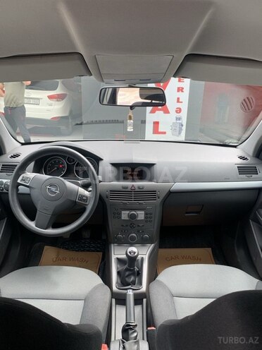 Opel Astra 2005, 201,000 km - 1.4 l - Gəncə