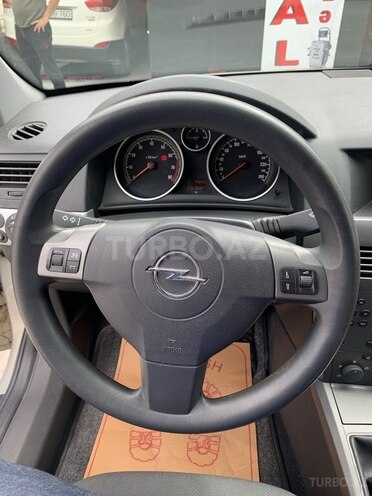 Opel Astra 2005, 201,000 km - 1.4 l - Gəncə