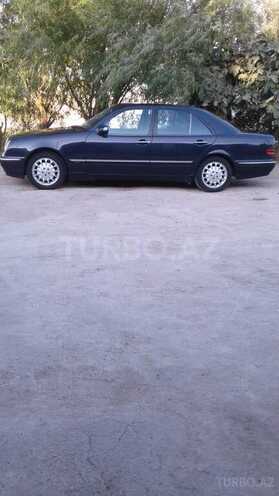 Mercedes E 220 1999, 289,898 km - 2.2 л - Bakı