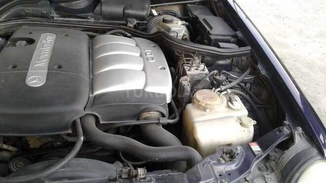 Mercedes E 220 1999, 289,898 km - 2.2 л - Bakı