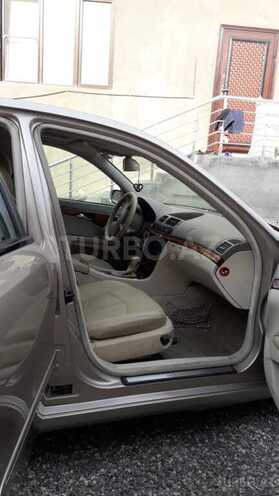 Mercedes E 200 2003, 300,000 km - 2.2 l - Bakı